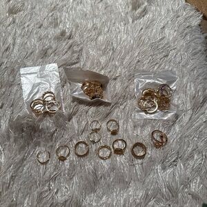 Rose gold toned rings in assorted shapes and sizes 4 bags